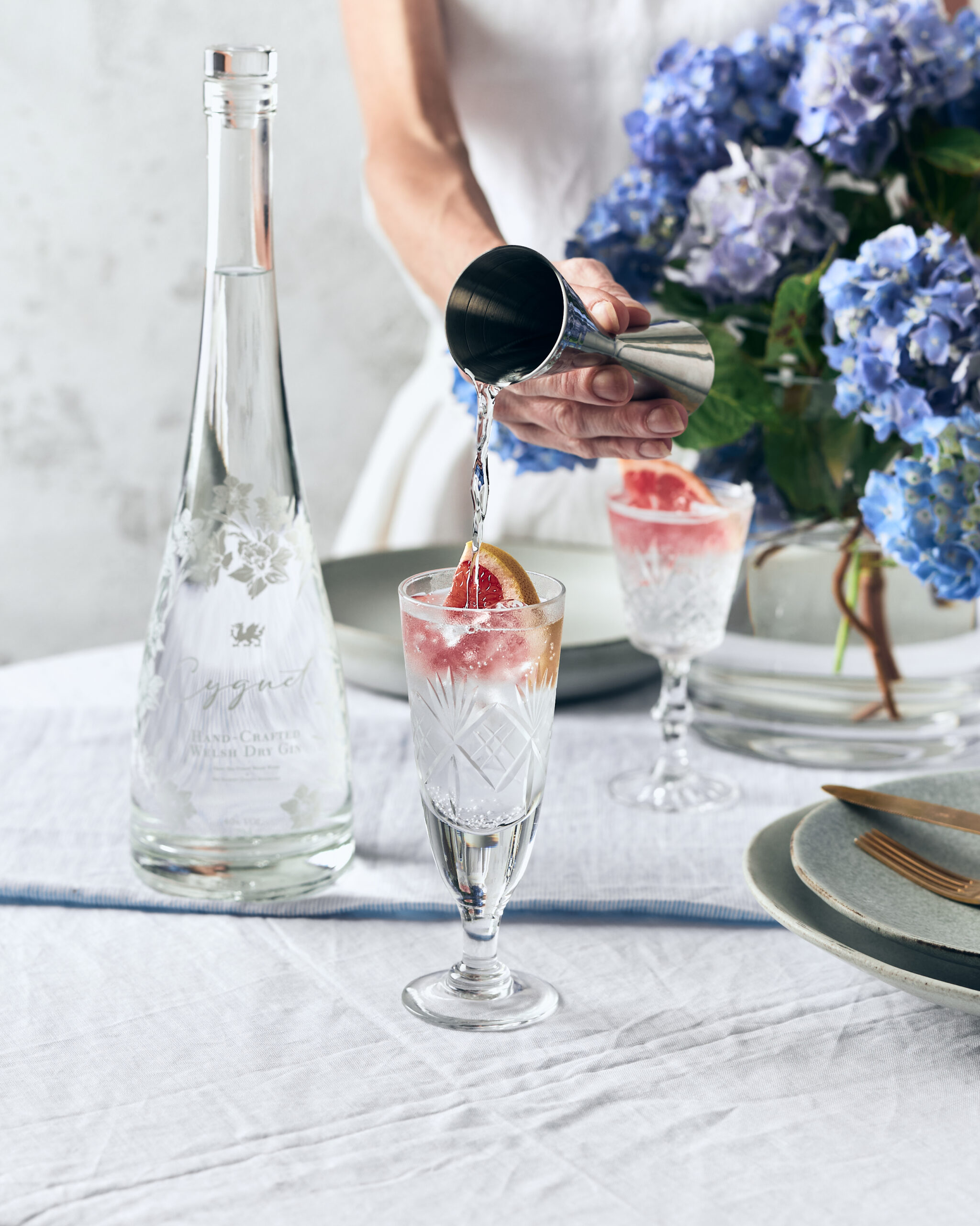Cygnet Gin — Packaging